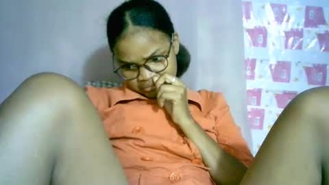 Snapshot of cathyxlisa chatting on February 2025 09:28:01 AM CathyXLisa online show from February 2025 09:28:01 AM