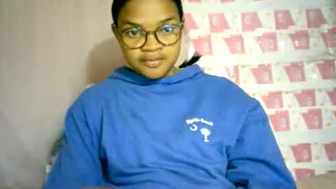 Snapshot of cathyxlisa chatting on September 2025 07:19:02 AM CathyXLisa online show from September 2025 07:19:02 AM