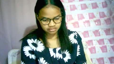 Snapshot of cathyxlisa chatting on September 2025 06:59:02 AM CathyXLisa online show from September 2025 06:59:02 AM