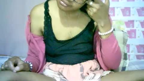 Snapshot of cathyxlisa chatting on October 2025 05:50:02 AM CathyXLisa online show from October 2025 05:50:02 AM