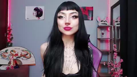 Cati help me reach my goal of 100 thumbs up again 3 online show from October 2025 09:37:02 PM