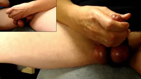 Snapshot of catlover03 chatting on October 2025 04:08:02 PM Mike online show from October 2025 04:08:02 PM