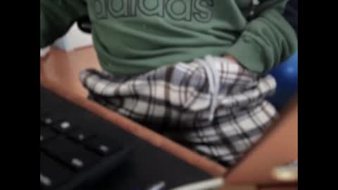 Snapshot of catmandoo21001 chatting on January 2025 08:55:01 PM catmandoo21001 online show from January 2025 08:55:01 PM