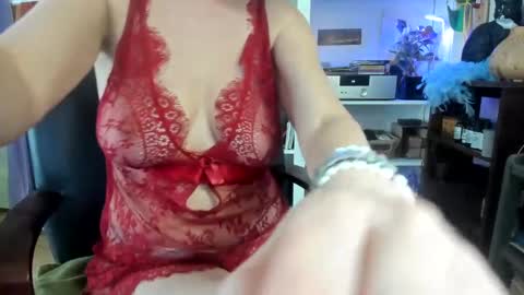 some call me djcatnips some call me CC but i love it when you call me miss catnips  online show from February 2025 09:28:01 PM