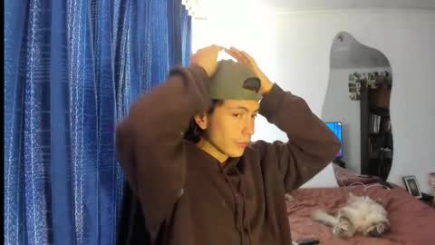 Snapshot of catnuaa chatting on March 2026 04:44:02 PM catnuaa online show from March 2026 04:44:02 PM