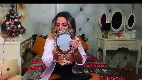 lauren online show from December 2025 06:28:01 AM