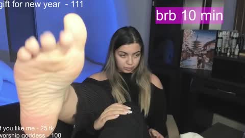 Snapshot of catrinaeuphorina chatting on December 2024 03:33:02 AM Catrina or just Cat online show from December 2024 03:33:02 AM