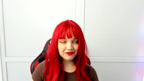 Catrine online show from April 2026 06:44:02 AM