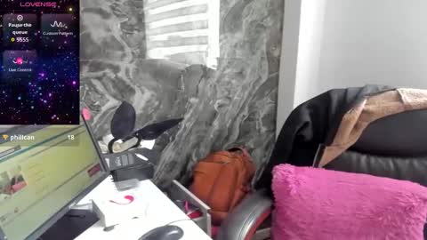 CATT EVANS online show from January 2026 08:36:01 PM