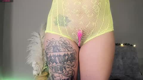    online show from October 2025 05:50:02 AM