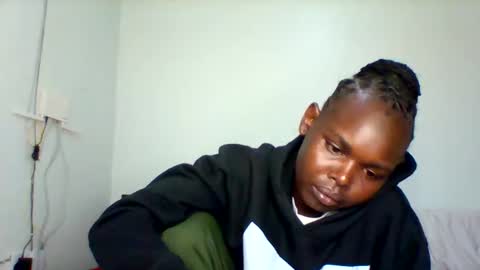 Snapshot of cavy_sweet chatting on December 2024 08:00:02 PM Mecy online show from December 2024 08:00:02 PM