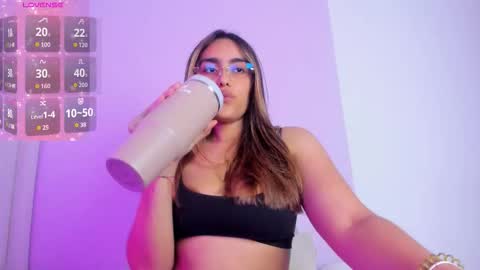 Snapshot of caylin_jordan chatting on February 2026 07:09:02 PM Cay online show from February 2026 07:09:02 PM