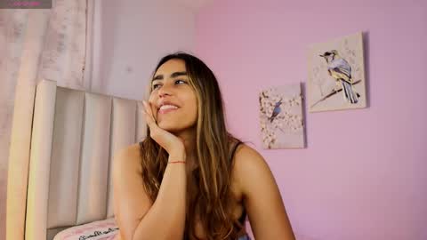 Snapshot of caylin_jordan chatting on April 2026 04:01:01 PM Cay online show from April 2026 04:01:01 PM