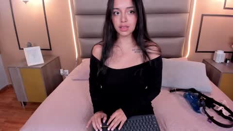 caylincollins online show from February 2025 01:25:02 AM