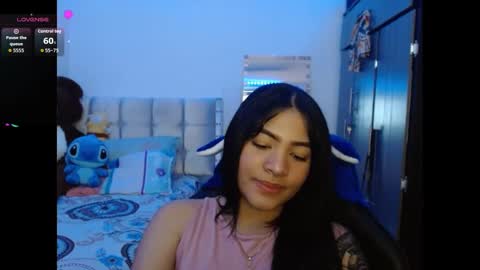 Snapshot of caylinn19 chatting on September 2025 04:57:02 AM Caylinn online show from September 2025 04:57:02 AM