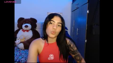 Snapshot of caylinn19 chatting on October 2025 03:29:02 AM Caylinn online show from October 2025 03:29:02 AM
