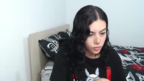 Snapshot of cazadora80s chatting on December 2024 12:28:01 AM cazadora80s online show from December 2024 12:28:01 AM