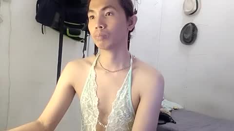Snapshot of cb_account639497 chatting on January 2025 09:04:02 AM FlirtyPixel online show from January 2025 09:04:02 AM
