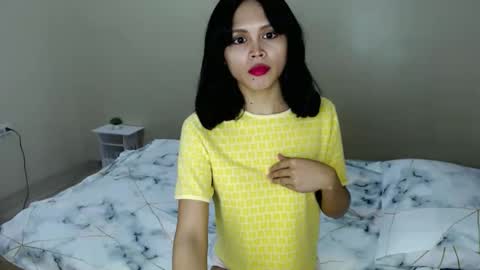 Snapshot of cb_excitment_studios chatting on October 2025 12:44:02 PM Selena online show from October 2025 12:44:02 PM