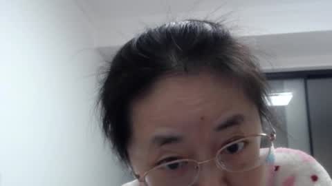 Snapshot of cbz112233 chatting on February 2025 02:12:02 PM ANNYANNY online show from February 2025 02:12:02 PM