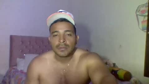 Snapshot of ccamilo_ chatting on April 2026 03:10:02 PM camilo online show from April 2026 03:10:02 PM