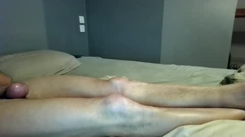 Snapshot of cclovefrench chatting on April 2026 09:57:02 PM cclovefrench online show from April 2026 09:57:02 PM