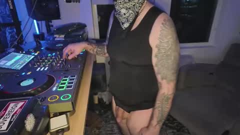 Snapshot of ccook1200 chatting on March 2026 05:33:02 AM ccook1200 online show from March 2026 05:33:02 AM