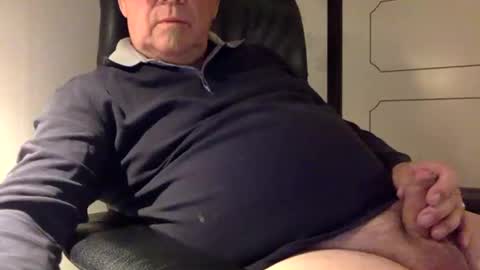 Snapshot of ccpower chatting on December 2024 05:10:02 PM ccpower online show from December 2024 05:10:02 PM