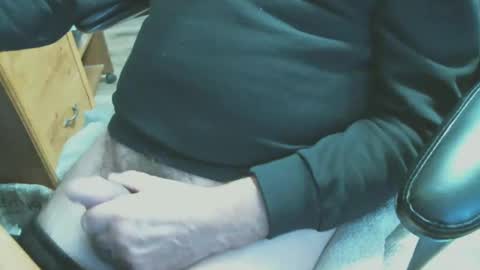 Snapshot of cczt154 chatting on January 2025 10:08:02 PM CCzt154 online show from January 2025 10:08:02 PM