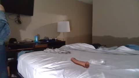 Snapshot of cd4026969 chatting on January 2025 04:16:02 AM C.d slut4u online show from January 2025 04:16:02 AM