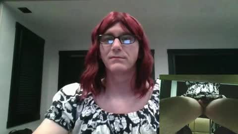 Snapshot of cdirish chatting on April 2026 05:23:01 AM cdirish online show from April 2026 05:23:01 AM