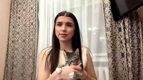 Darina online show from March 2026 05:18:02 PM