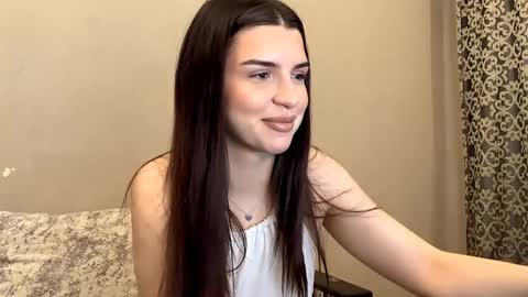 Snapshot of cecilianoblitt chatting on May 2026 06:16:02 PM Darina online show from May 2026 06:16:02 PM
