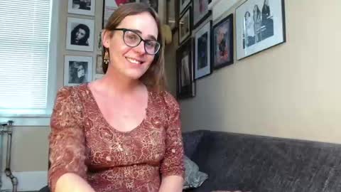 Cecily Saint Claire online show from February 2025 05:10:02 PM