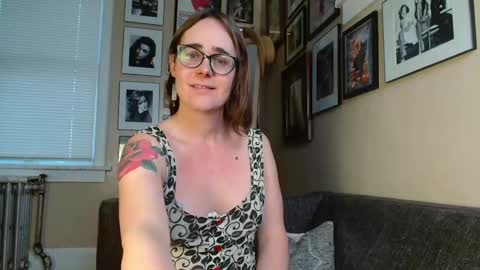 Cecily Saint Claire online show from February 2025 02:59:02 PM