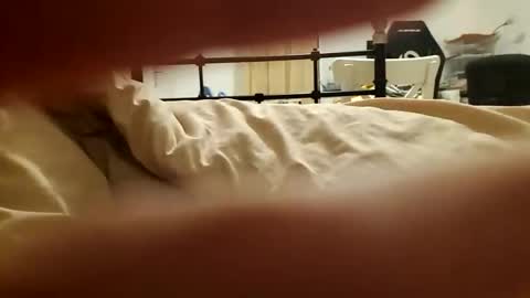 Snapshot of ced14 chatting on September 2025 07:30:02 PM ced14 online show from September 2025 07:30:02 PM