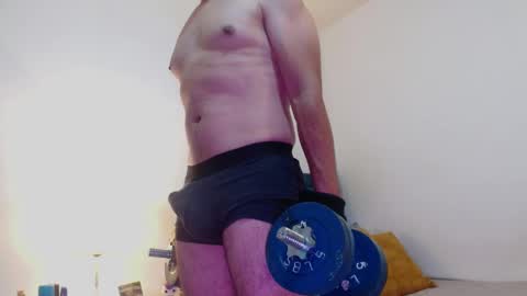 Cedrixx10 online show from June 2026 09:42:01 PM