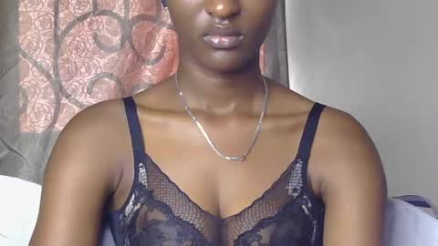cee_queen online show from June 2026 06:07:01 AM