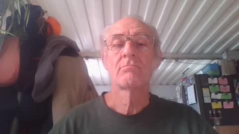 Chuck online show from November 2025 06:51:02 PM