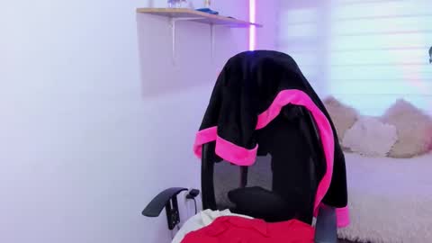 Snapshot of celeste_bonnet1 chatting on November 2025 11:23:02 AM celeste_bonnet1 online show from November 2025 11:23:02 AM