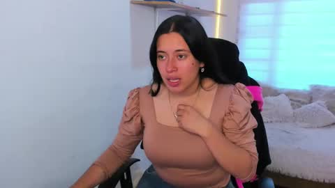 Snapshot of celeste_bonnet1 chatting on November 2025 06:34:02 PM celeste_bonnet1 online show from November 2025 06:34:02 PM