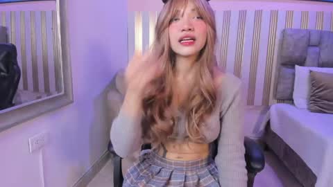 Snapshot of celeste_collinss_ chatting on April 2026 03:52:01 AM celeste online show from April 2026 03:52:01 AM