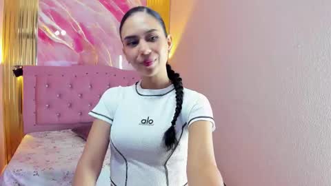 Snapshot of celeste_coquette chatting on January 2026 06:13:01 PM SARA online show from January 2026 06:13:01 PM