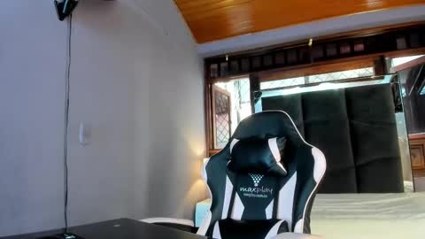 Snapshot of celeste_coquette chatting on February 2026 07:10:01 PM SARA online show from February 2026 07:10:01 PM