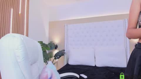 Snapshot of celeste_wayne chatting on November 2025 05:50:02 PM Celeste Wayne online show from November 2025 05:50:02 PM