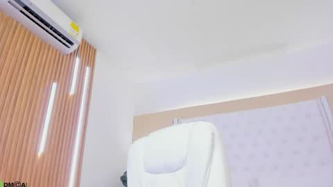 Celeste Wayne online show from April 2026 09:39:33 PM