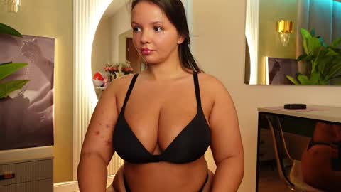 CelesteBailey online show from September 2025 04:01:02 AM