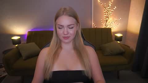 Snapshot of celestenoirr chatting on October 2025 06:42:02 AM celestenoirr online show from October 2025 06:42:02 AM