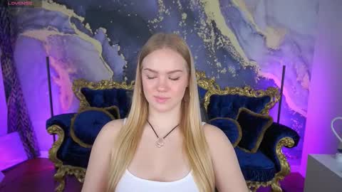 Snapshot of celestenoirr chatting on November 2025 08:13:01 AM celestenoirr online show from November 2025 08:13:01 AM