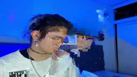 I am Valentinn online show from April 2026 12:04:01 AM